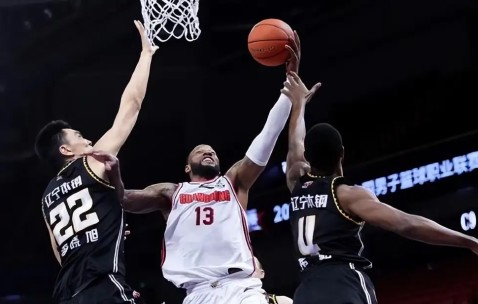 开云棋牌 -罗马迎CBA季后赛关键赛，今夜造点机会，更衣室稳定，球探报告显示潜力的简单介绍