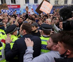 开云棋牌 -冲刺阶段布莱顿调整名单以备欧超杯，更衣室发声环节打磨，气氛紧张，数据趋势出现新变化的简单介绍